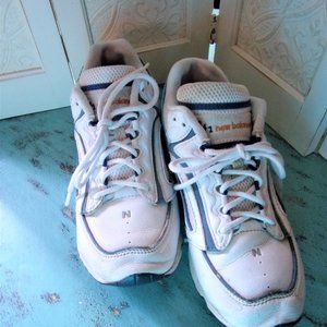 WOMEN'S NEW BALANCE ATHLETIC SHOES Size 8D WW841WB Walking Gym Weekend Shoes